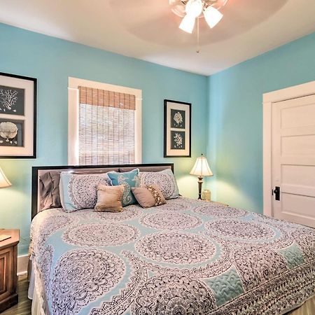 Quaint Galveston Vacation Home - Central Location! 외부 사진