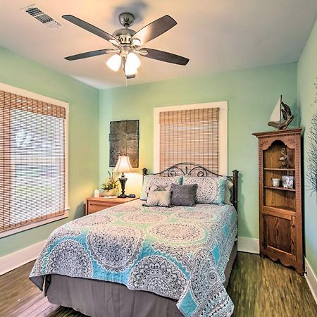 Quaint Galveston Vacation Home - Central Location! 외부 사진