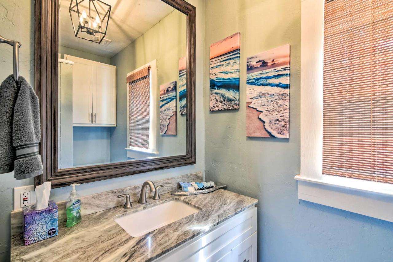 Quaint Galveston Vacation Home - Central Location! 외부 사진