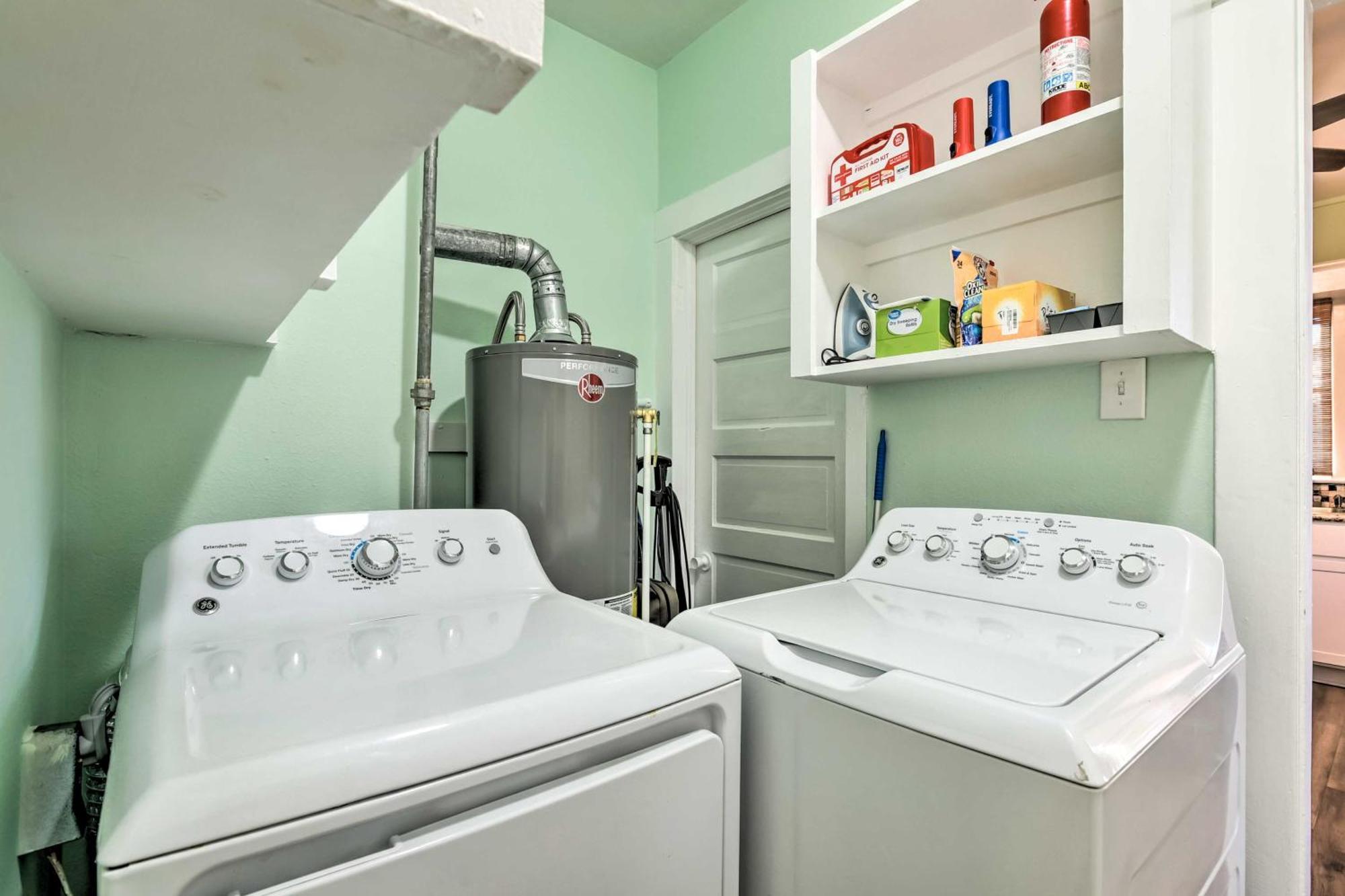 Quaint Galveston Vacation Home - Central Location! 외부 사진